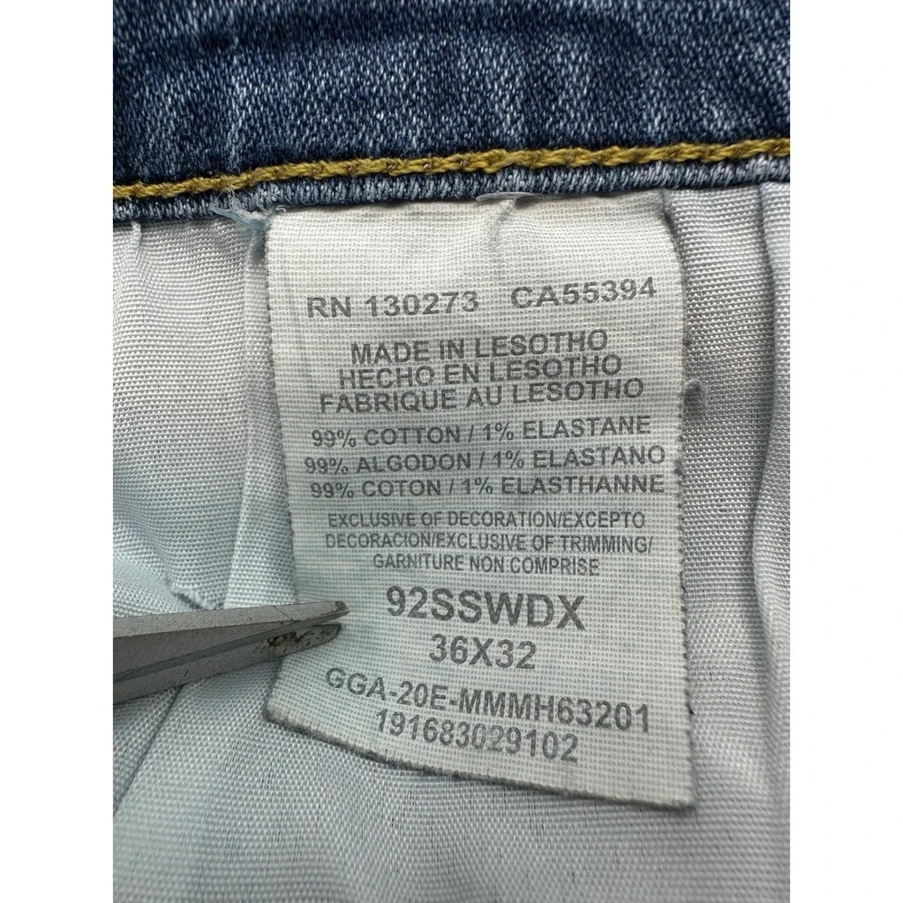 Wrangler‎ Slim Straight Distressed Jeans Mens 36x32 Blue Medium Wash 92SSWDX